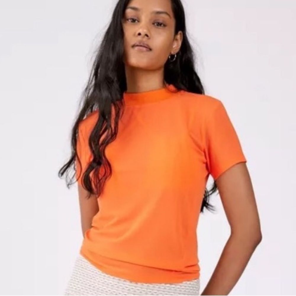 🌿NWT•UO•BDG•Bourne•Mock Neck•Sheer•Short Sleeve Top•Size M•